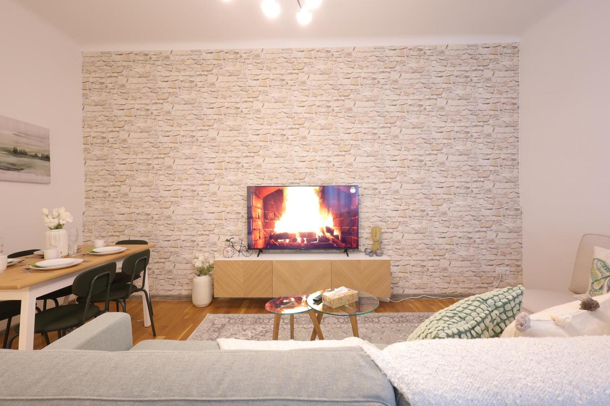 Emerald With Patio Apartment Wien