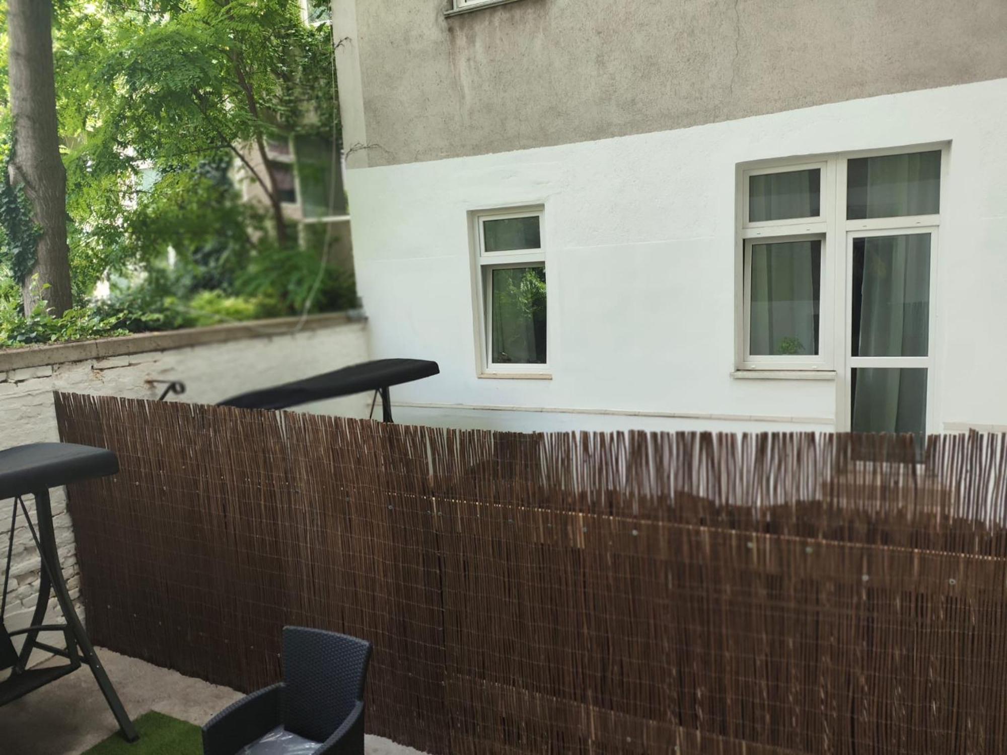 Apartament Emerald With Patio